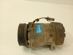 A/C compressor - 7m3820803a
