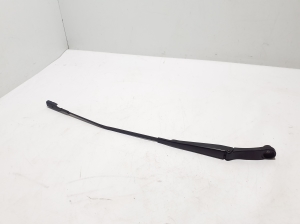   Windshield wiper arm  - 4M8955408 