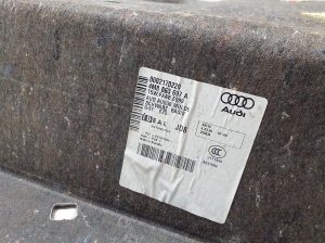 AUDI Q8 (2018–2026) Kofferraumteppich 4M8863697A - 2