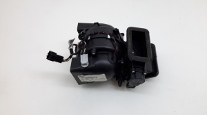   Heizungsgebläsemotor  - A1638300308 