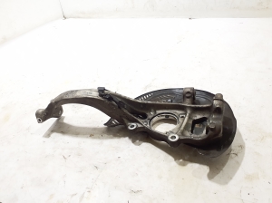 AUDI Q8 (2018–2026) Front wheel hub 4M0407559 - 3