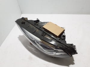 Mercedes Benz GLA-Class H247 (2019–2026) Esituli A2479066301 - 3