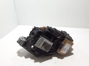 Mercedes Benz GLA-Class H247 (2019–2026) Esituli A2479066301 - 9