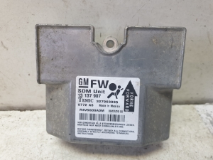 Opel Zafira B (2005–2014) Turvapadja moodul 13137907 - 4
