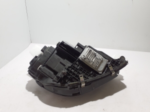 Mercedes Benz GLE-Class 167 (2019–2026) Esituli A1679062704 - 8