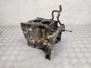 Subaru Outback (2009–2014) Mootoriplokk D20701 - 4