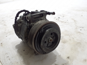 BMW X5 G05 (2018–2026) A/C compressor 5A112E1 - 4