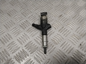 Subaru Outback (2009–2014) Injektor Einspritzdüse 16613AA030 - 3