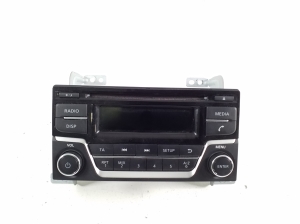 Radio / CD-Player / DVD-Player / Navigation - 28185BV80A