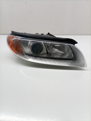 VOLVO V70 III (2007–2017) Headlight 31214348 - 4