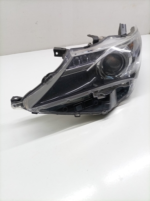 TOYOTA Auris E18 (2012–2018) Scheinwerfer und seine Teile 8115002E20 - 4