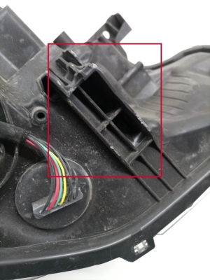 TOYOTA Auris E18 (2012–2018) Scheinwerfer und seine Teile 8115002E20 - 9