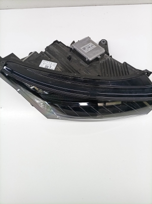 Skoda Enyaq iV I (2020–2026) Esituli 5LB941016B - 11