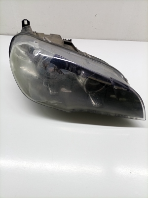 Headlight and its parts - 7221892
