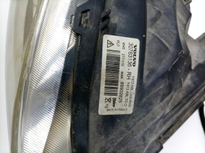 VOLVO XC60 (2008–2017) Esituli 30763136 - 8