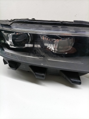 Volkswagen T-Roc (2017–2026) Esituli 2GA941036D - 2