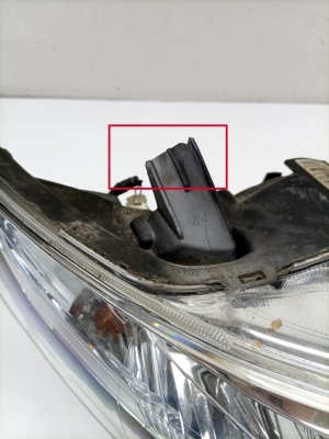 TOYOTA Auris E18 (2012–2018) Scheinwerfer vorne 8111002E20 - 3