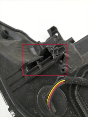 TOYOTA Auris E18 (2012–2018) Scheinwerfer vorne 8111002E20 - 4