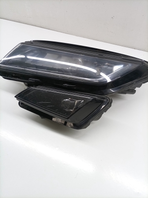 Skoda Kodiaq (2017–2026) Esituli 566941015E - 2