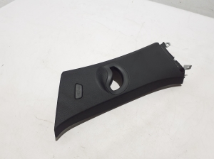 BMW X5 G05 (2018–2026) Tagumise toe sisekujundus 5A0D9D4 - 4