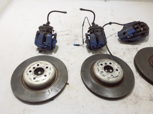 BMW X5 G05 (2018–2026) Front brake caliper - 2