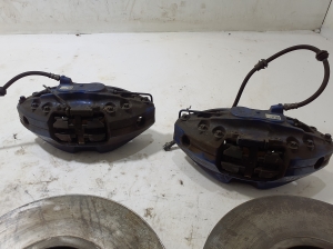 BMW X5 G05 (2018–2026) Front brake caliper - 3