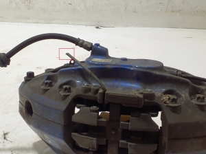 BMW X5 G05 (2018–2026) Front brake caliper - 4