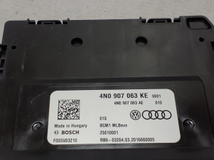 AUDI Q8 (2018–2026) Komforta bloks 4N0907063KE - 3