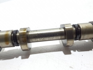 BMW X6 G06 / F96 (2019–2026) Camshaft 8630463 - 4