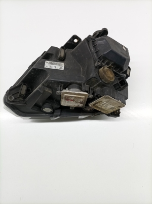 Volkswagen Amarok I (2010–2022) Scheinwerfer vorne 2H1941016T - 8