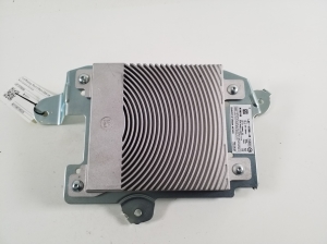  Amplificateur audio de voiture  - LJ8T18T806AN 