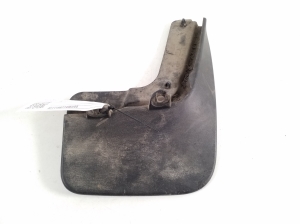   Mud flap  - LJ8J28370AA 