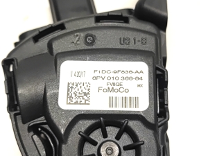 Ford Connect Tourneo (2013–2026) Gaasipedaal F1DC9F836AA - 2