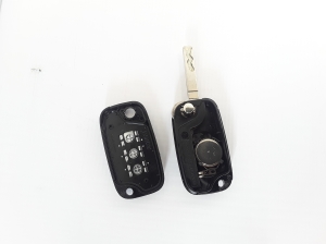 Used RENAULT Trafic Ignition key 7701208409