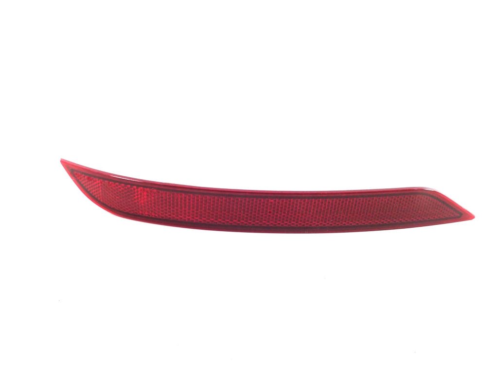 Ford Mustang Mach-E Mach-E (2020–2026) Rear bumper reflector LJ8B13B414A Ford Mustang Mach-E Mach-E (2020–2026) Rear bumper reflector LJ8B13B414A