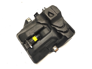Ford Connect Tourneo (2013–2026) Front washer fluid reservoir DV6117B618AC - 3