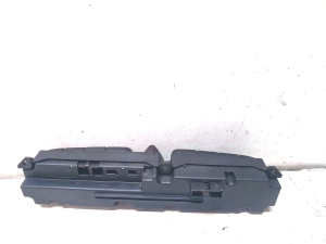 Mercedes Benz CLK-Class 209 (2002–2009) Hazard light switch A2038216658 - 3