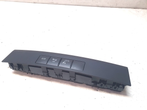 Mercedes Benz E-Class W212 (2009–2015) Schalter Einparkhilfe A2128208910 - 4