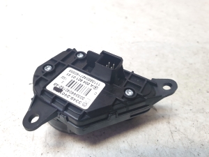 Mercedes Benz C-Class 204 (2007–2014) Roolilüliti A2048210151 - 3