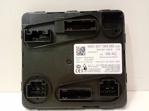   Komfortsteuergerät  - 8w0907064bb 