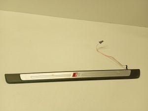   Sisemine läveliist  - 8w0947418a 