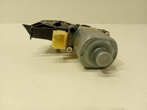 AUDI A4 B9 (2015–2026) Rear side door window regulator motor 8w0959812 - 2