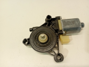 AUDI A4 B9 (2015–2026) Fensterhebermotor vorne 8w0959801 - 3