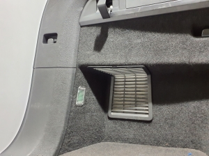 Skoda Kodiaq (2017–2026) Trunk side trim panel 565867427P - 4