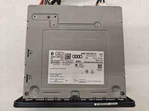 AUDI A4 B9 (2015–2026) Audio, video, navigatsioon 8W0035824C - 3