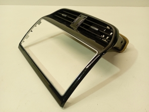 Jaguar XE (2015–2026) Salongi ventilatsioonirestid gx73014l21bb - 3