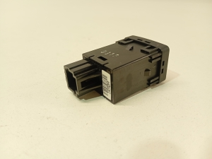 NISSAN Juke F15 (2010–2018) ESP switch 083492 - 3