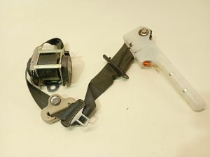 NISSAN Juke F15 (2010–2018) Eesmine turvavöö 617968000a - 2