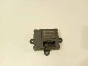   Tagumise küljeukse juhtplokk  - bh4214d620aa 
