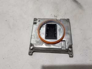   Xenon headlight control unit  - 7P5941591 